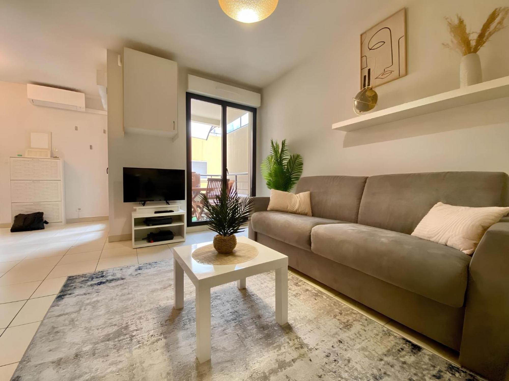 Ferienwohnung "L'Alhambra" Proche Gare Et Centre Menton Exterior foto